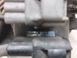 Toyota Land Cruiser (FJ80) ABS-pumppu 4451060010