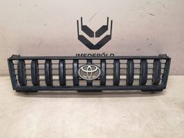 Toyota Land Cruiser (HDJ90) Atrapa chłodnicy / Grill 