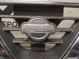 Nissan Patrol Y61 Grille calandre supérieure de pare-chocs avant 62312VB000