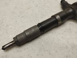 Toyota Land Cruiser (J150) Injecteur de carburant 2367030170