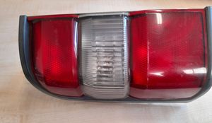 Nissan Patrol Y61 Lampa tylna 26550NB100