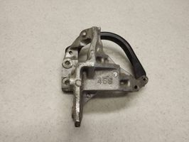 Toyota Land Cruiser (J150) Supporto di montaggio del motore (usato) 246260459