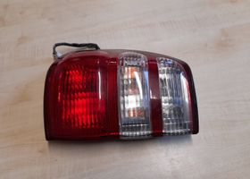 Toyota Land Cruiser (J100) Lampa tylna 