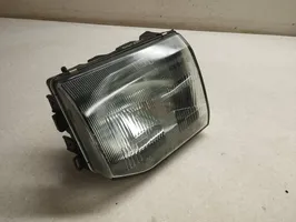 Mitsubishi Pajero Lampa przednia 110-37747