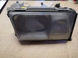 Mercedes-Benz E W124 Lampa przednia 1305544187