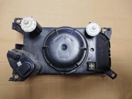 Volkswagen PASSAT B3 Lampa przednia 205050B