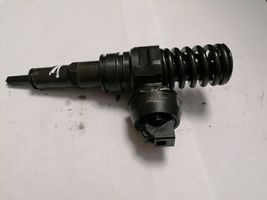 Volkswagen Golf IV Injecteur de carburant 038130073AG