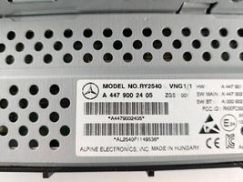 Mercedes-Benz Vito Viano W447 Radija/ CD/DVD grotuvas/ navigacija A4479002405