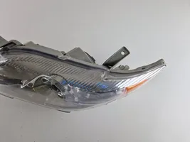 Toyota Camry Lampa przednia 0831211B5L