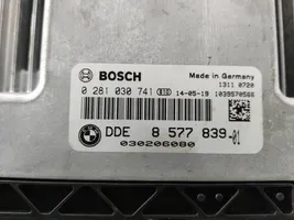 BMW 5 F10 F11 Sterownik / Moduł ECU 8577839