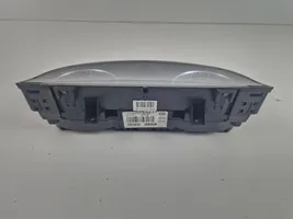 Volkswagen Caddy Speedometer (instrument cluster) 2K0920865A