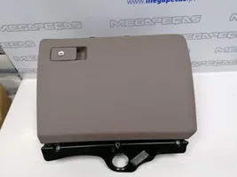 Volkswagen PASSAT B6 Panel drawer/shelf pad 