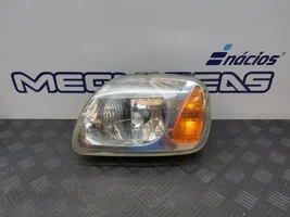 Nissan Micra Lampa przednia 