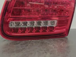 Porsche Cayenne (92A) Lampy tylnej klapy bagażnika 