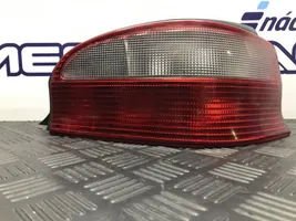 Citroen Saxo Lampy tylnej klapy bagażnika 