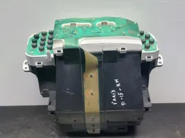 Toyota Yaris Spidometrs (instrumentu panelī) 