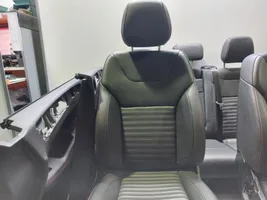 Mercedes-Benz GLE AMG (W166 - C292) Fotele / Kanapa / Boczki / Komplet 
