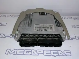 Toyota Corolla E120 E130 Sterownik / Moduł ECU 