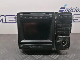 Mercedes-Benz S W220 Radio/CD/DVD/GPS-pääyksikkö 