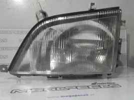 Toyota Dyna U300 U400 Lampa przednia 