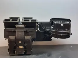 Mercedes-Benz A W177 Pečiuko ventiliatorius/ putikas 