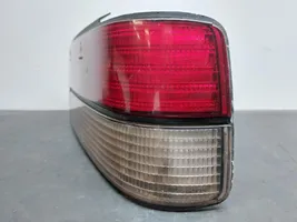 Peugeot 405 Lampy tylnej klapy bagażnika 