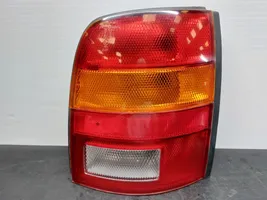 Nissan Micra Lampy tylnej klapy bagażnika 