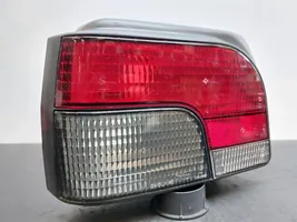 Rover Metro 111 - 114 90-98 Aizmugurējais lukturis pārsegā 