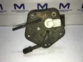 Mitsubishi Mirage V CJO Pompe à carburant 