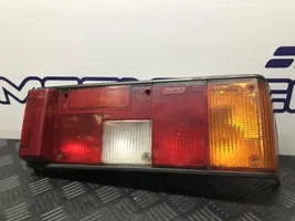 Mazda MX-6 Lampy tylnej klapy bagażnika 