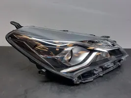 Toyota Yaris Headlight/headlamp 