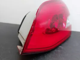 Peugeot 308 Lampy tylnej klapy bagażnika 