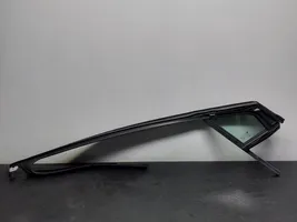 Opel Astra K Front door window glass four-door 