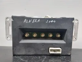 Nissan Almera N16 Monitori/näyttö/pieni näyttö 