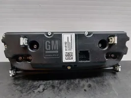 Opel Astra K Climate control unit 