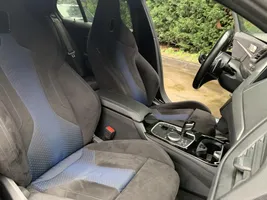 BMW 1 F40 Conjunto de molduras de la puertas y los asientos 