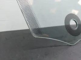 BMW 4 F36 Gran coupe priekšējo durvju stikls (četrdurvju mašīnai) 