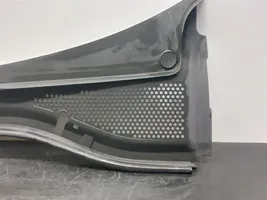 Volkswagen Golf VII Wiper trim 