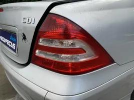 Mercedes-Benz C W203 Luci posteriori del portellone del bagagliaio 