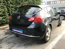 Opel Astra J Portellone posteriore/bagagliaio 