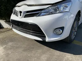 Toyota Verso Paraurti anteriore 