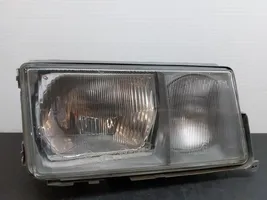 Mercedes-Benz 190 W201 Lampa przednia 