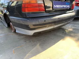 BMW 3 E36 Zderzak tylny 