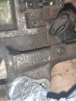 Subaru Forester SG Ilmastointilaitteen kompressorin pumppu (A/C) 73110AE021