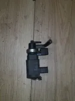 Audi A8 S8 D3 4E Solenoidinis vožtuvas 057906630A