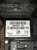 Mercedes-Benz E W211 Ramka / Moduł bezpieczników 0035455901