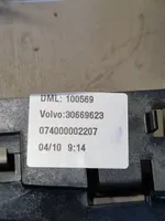 Volvo XC90 Фонарь освещения передних мест 30669623