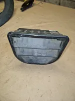 Volvo XC90 Quarter panel pressure vent 131007