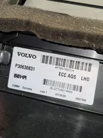 Volvo XC90 Salono oro mazgo plastikinis korpusas P30630831