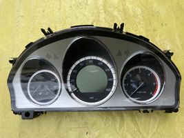 Mercedes-Benz C AMG W204 Tachimetro (quadro strumenti) A2049004402